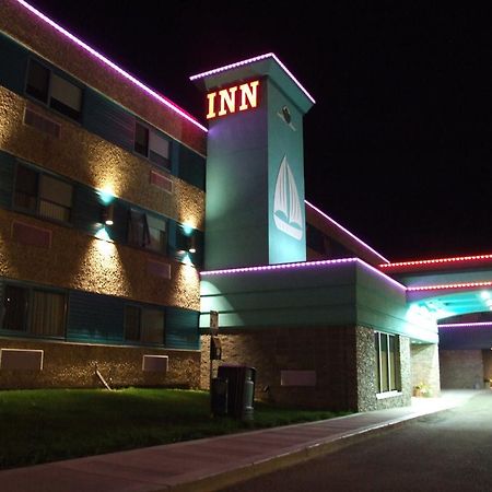 Lakeland Inn Hotel Cold Lake Dış mekan fotoğraf
