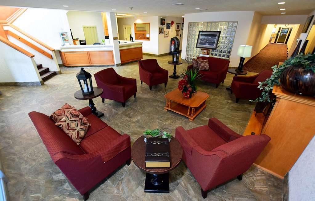 Lakeland Inn Hotel Cold Lake İç mekan fotoğraf